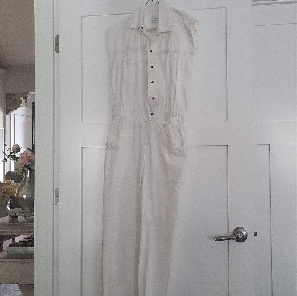 Pistola Off-White Sleeveless Jumpsuit